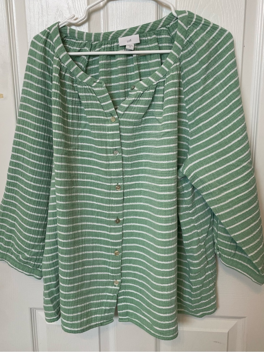 J Jill gauze Green Striped Button-Front top 3/4 sleeve cotton